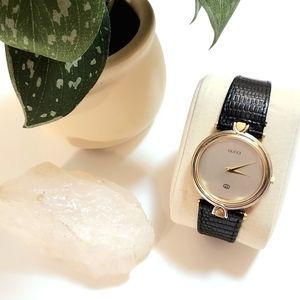🌿Vintage Gucci Watch, 90's, 4500 M Two Tone Unisex